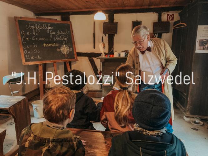 Schulstunde wie um 1800